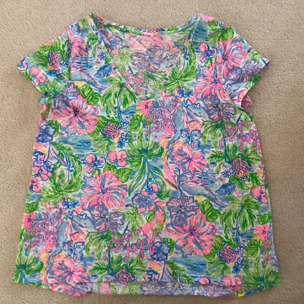 Lilly  Pulitzer xl top in pinks greens and blues.